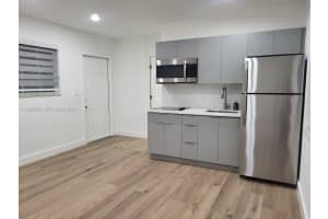 245 Sw 105th Pl 245, Sweetwater 245 Sw 105th Pl 245, Sweetwater