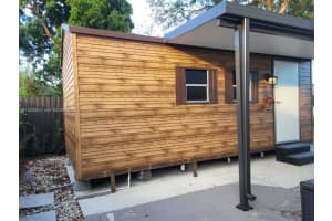 2137 Nw 97th St 2137, Miami