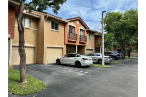 35 Se 3rd Ave 35, Hallandale Beach