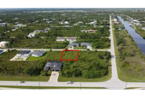 13581 Jeronimo Ln, Port Charlotte