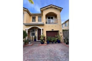 15064 Sw 8th Ln, Miami