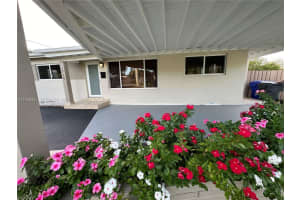 1718 N 27th Ave, Hollywood