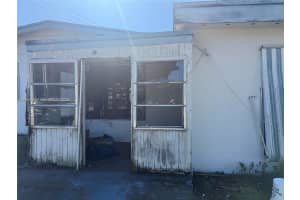 5770 Sw 38th Ct, Davie