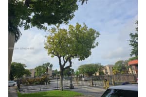 10641 Sw 108th Ave 1h, Miami