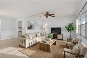 1008 N Farnham N 1008, Deerfield Beach