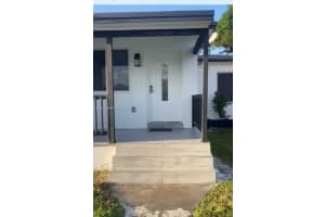 3085 Nw 51st St, Miami