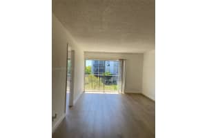 8740 N Sherman Cir 305, Miramar