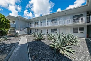 7271 Gary Ave 6, Miami Beach