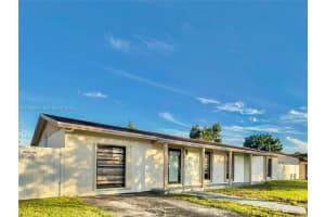 18133 Sw 93rd Ave, Palmetto Bay