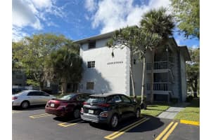 900 Tallwood Ave 306, Hollywood