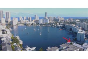 450 Golden Isles Dr 3c, Hallandale Beach