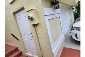 22020 Sw 100th Pl 1, Cutler Bay