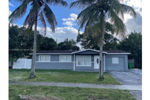 5820 Nw 13th St, Sunrise