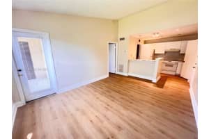 4581 W Mcnab Rd 22, Pompano Beach