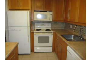 13726 Sw 90th Ave 26, Miami