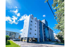 3626 Ne 168th St 606, North Miami Beach