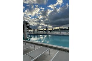 1000 West Ave 215, Miami Beach