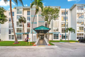 17560 Atlantic Blvd 118, Sunny Isles Beach