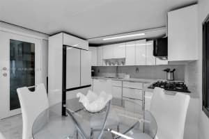 2140 W 53rd St 2140, Hialeah