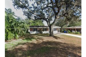 7815 Pine Hill Dr, Tampa