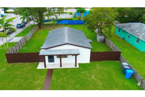 4000 Sw 28th St, West Park