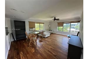 90 Isle Of Venice Dr 10, Fort Lauderdale