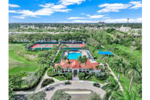 1420 Weeping Willow Way, Hollywood