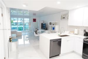 2301 Collins Ave 529, Miami Beach