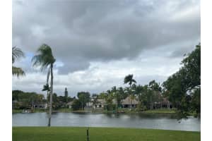 8871 Sw 57th Ct, Cooper City