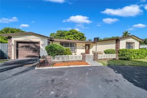 4751 Nw 5th Ct, Plantation