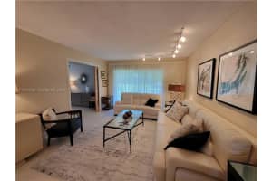 3774 Inverrary Blvd 103p, Lauderhill