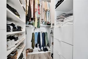 1300 S Miami Ave 2306, Miami