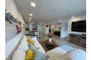 3944 Ne 167th St 107, North Miami Beach