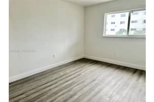 13455 Ne 6th Ave 210, North Miami