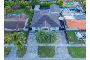 10850 Sw 32nd St, Miami