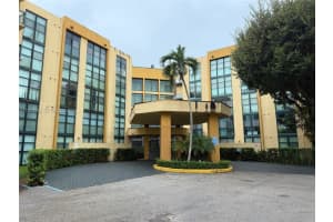 11800 Sw 18th St 126-4, Miami