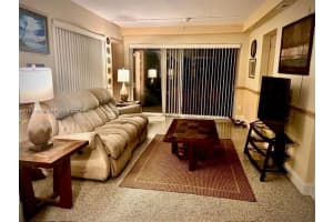 6270 Nw 18th St, Sunrise