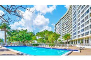 7441 Wayne Ave 1p, Miami Beach