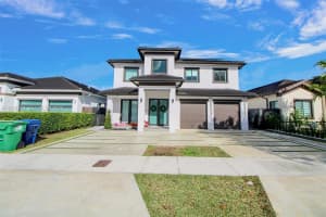14671 Sw 20th St, Miami