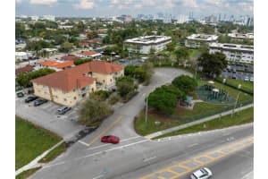 2185 Nw 16th Ter 12, Miami