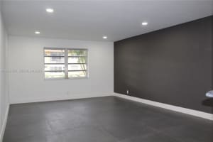 5140 Sw 40th Ave 3c, Dania Beach