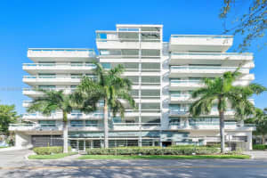 1025 92nd St 707, Bay Harbor Islands