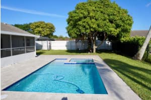 9549 Burlington Pl, Boca Raton