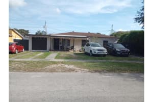14025 Jackson St, Miami