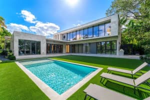 661 Melaleuca Ln, Miami