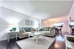 19390 Collins Ave 422, Sunny Isles Beach