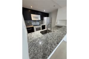 7075 Nw 186th St C409, Hialeah