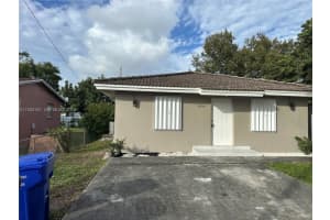 6309 Eaton St A-b, Hollywood