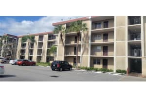 2601 Nw 48th Terrace 147, Lauderdale Lakes