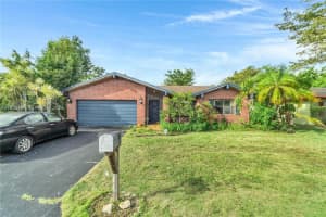 7545 Nw 99th Ave, Tamarac